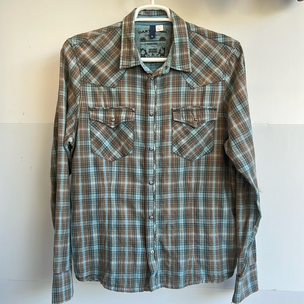 H&M Divided Western Shirt Size L Pearl Snap Style Metal Snaps Cowboy Blue